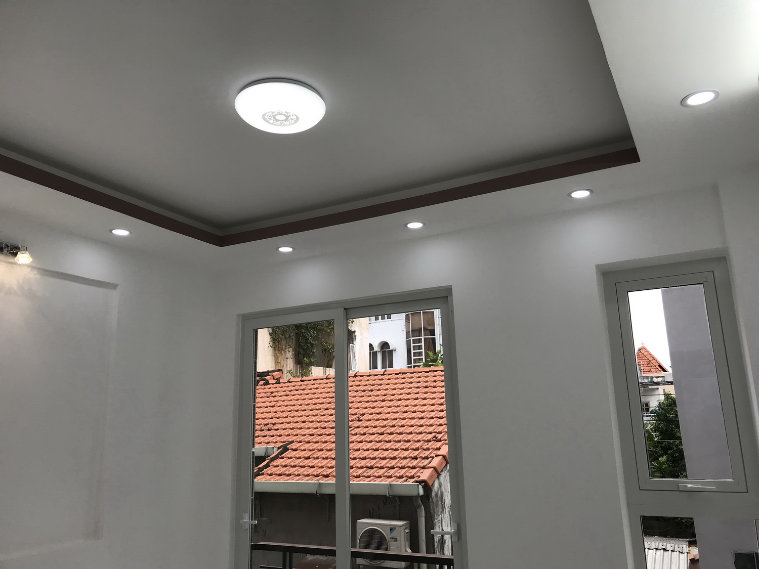 Bán nhà Đặng Văn Ngữ, Quận Phú Nhuận tuyệt phẩm 3 lầu, 7 phòng, hẻm ôtô nhỏ (Kia morning, Yaris...)